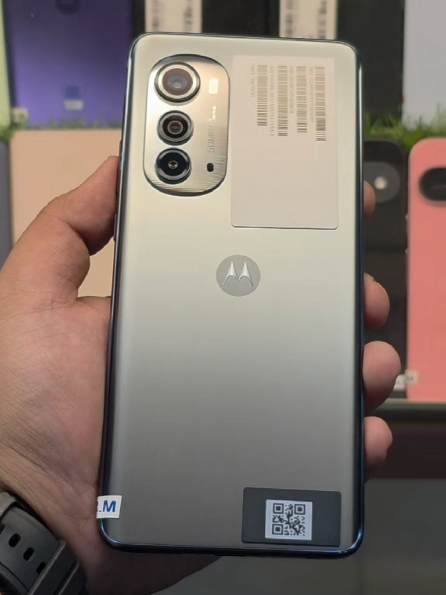 Moto Edge 2022 5G  8GB RAM 256GB ROM  OLED DISPLAY 144hz , 1B Colors  5000 mah Powerful Battery  On Screen Finger Print Sensor Only Rs25,000 ( NON PTA Sim lock 🔐  ) 100% Genuine Sealed Phone Guaranteed Brand New Phones ( not Used ) No compromise on Quality and condition Quality Guaranteed In Shaa Allah All stock are tested first 15 days Money Back Checking Warranty ✔️  Note : Sim nhi chalay gi Es me , Performance k liye cameray k liye , Gaming K liye bahtreen Device he Shop timings  2:30PM-10:30PM Location: Karachi  Gulistan E Jauhar near johar mor millinium mall se pehlay R.j Shopping Mall k bara bar me Saima Driven Mobile Mall  Shop no. B-24 Basement  Rubi mobiles  Mall Me enter ho kar straight ajaen , Stairs Se nechay utar kar bilkul straight ajaen , corner ki shop he Orange color k Counter hain. Contact Time After 3 pm to 11:30 Pm 03112910188 03118329110 03132150123 JazakAllah For Your Support and Love ❣️  Facebook Page  Rubi Mobiles  Youtube Channel  Rubi mobiles Tech Updates TikTok Account  Rubi mobiles  Note :  For Any Complain call after 5:00pm at 03112910188 Or drop your text message I'll call you & solve your issue as soon as possible  JazakAllah  #motorola #moto #motoedge2022 #nonpta #gaming