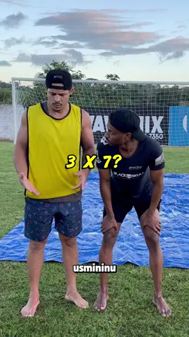 Imagine qual será a resposta no final kkkkkkkkkkk😂 . . . . . . . #comedia #humor #viralvideos #engraçado #perguntaserespostas 