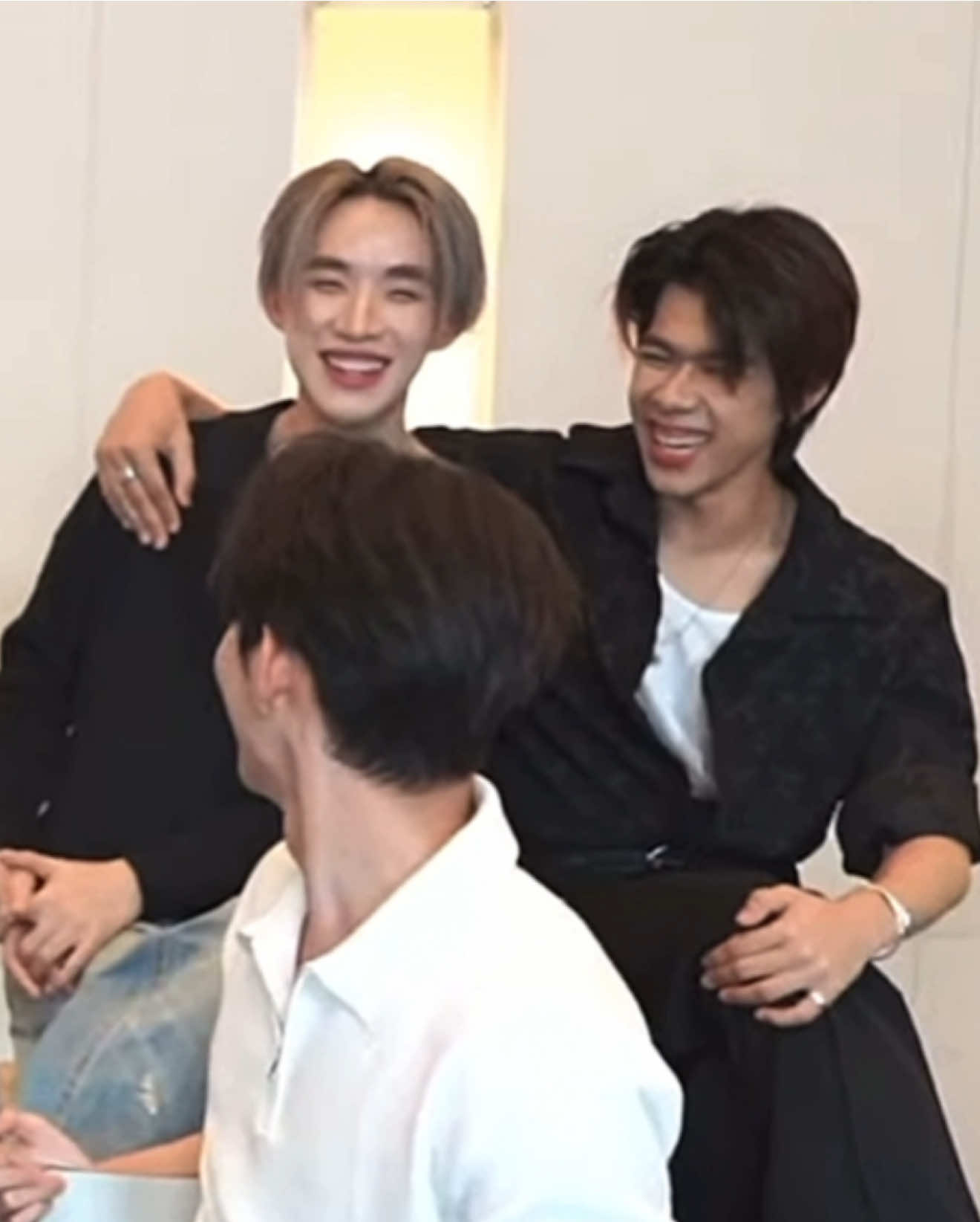 We all can agree on this one tuihong got to him #tuichayatorn #nnutdan #honghainhi #fyp #foryoupage 