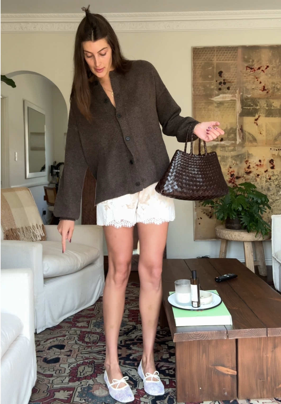 Outfit of the day for a perfect crisp fall day in LA 🩰 I will be living in this cardigan all year btw #knitcardigan #scandiavianstyle #silkshorts #dragondiffusion 