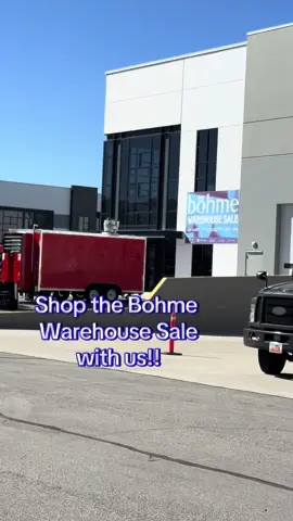 Nothing like a last minute break from work to do some retail (SALE) therapy! #shopping #girlythings #girltok #warehousesale #bohme @böhme 
