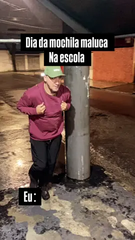 Dia da mochila maluca na escola #explorar #mochilamaluca #mochilamalucanaescola 