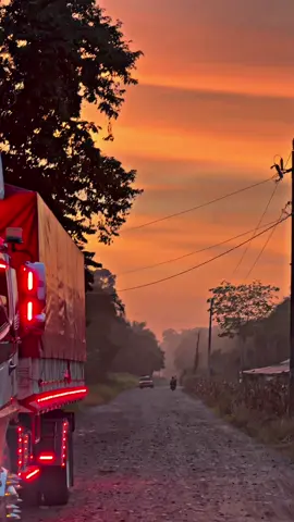 😎.#puravida #camionerospeteneros #cambiospeteneros #maizeros🌽 