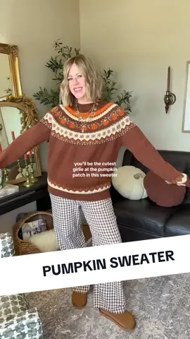I sized up to an XXL for an oversized fit 🎃🤎🍂 #pumpkinsweater #pumpkinpatchoutfit #thanksgivingoutfit #fallfashion #sweater 