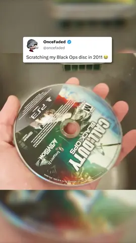 The toothpaste on my Call of Duty Xbox 360 disc did NOT fix the scratches 😭 #nostalgia #callofduty 