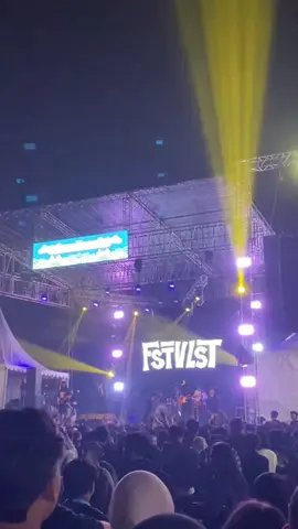 #hujanmatapisau#fstvlst 