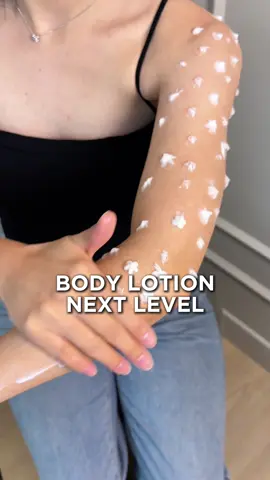 body lotion next level🔥 #stretchmark #fypage #retinol 
