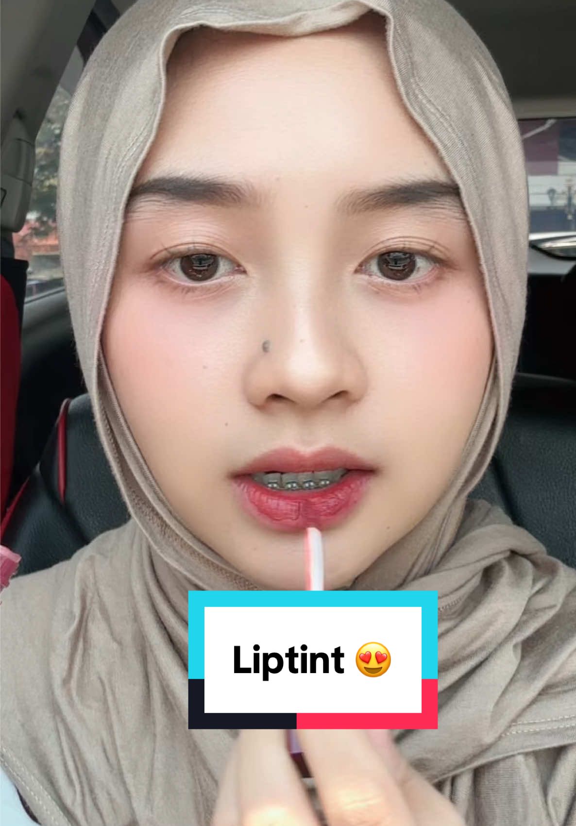 Cekout yaaa gais 🤩🥳 #fyp #eganoviantika #kylcosmetic #liptint #liptintviral 