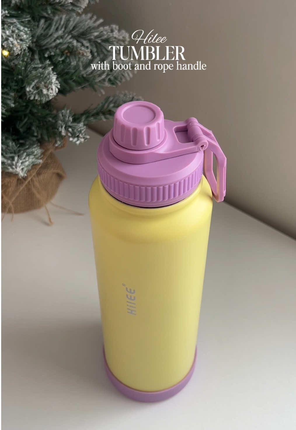 Christmas gifting made easy 🎅🏻 An aesthetic, durable, and affordable tumbler that everyone will love! #tumbler #tumblers #tumblerviral #hileeflask #hilee 