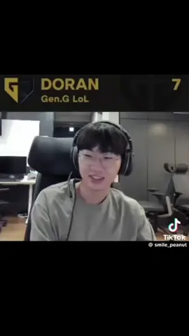 ai cần prf của D nói thì đấy ! nếu hôm đấy đội trưởng nhà t kh lên đính chính thì sẽ bị ch** như thế nào nữa ? t biết tụi m quý tuyển thủ tụi m tới mức nào nhưng tụi m bênh đúng dùm t 1 cái- gửi tới :  qnyuen  . ( đừng nói t dài tay vì t là  fan Zeus  , t đ có dài tay đâu . Peanut chung đội và đang làm đội trưởng của nhóc nhà t , nên t có quyền lên tiếng để bảo vệ đội trưởng nhà tao ) . Đội trưởng nhà t may là đã lên đính chính roi đáy , mà vẫn gặp mấy con bò cắn bậy vụ hcb này , chúng m nhìn kĩ xem ai nói #peanutwin #hlepeanut #hle25 #hlewin 