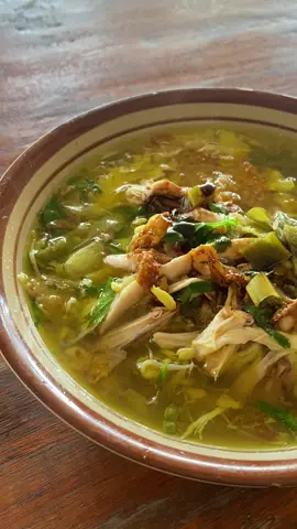 Jawaranya🤪 #sotoayamlenthokkangpi#klaten24jam#manisrenggo#soto#sarapanpagi 