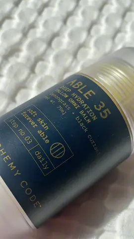 @thealchemycode leaves my skin perfectly moisturized ☺️ #tallowbalm #skincare #skin #tallow #ugc 