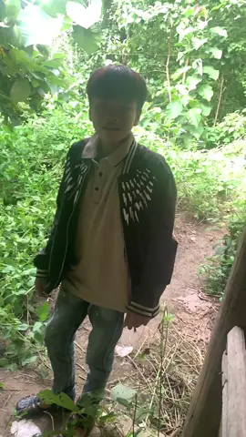 lúc nhỏ em làm siêu nhân 