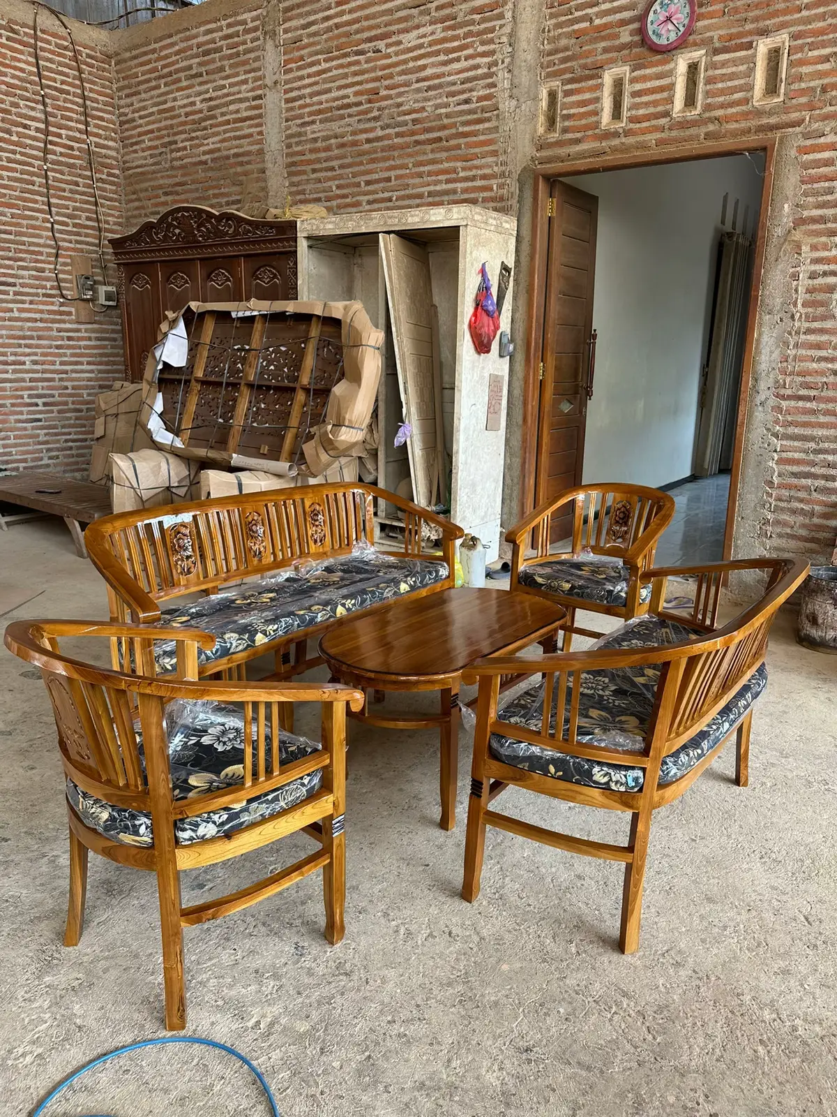 Sesss moakk, pesanan dari customer kita dari malaysia✅#gilangjatifurniture #gjfgroup #mebelmalaysia #johorbharu #malaysia 