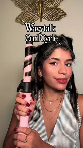 Encontré la manera mas fácil de hacerme ondas en el cabello  🤩💕@wavytalkofficial #wavytalk #wavytalkhair #wavytalkcurlingwand #wavytalkrotatingcurlingiron 