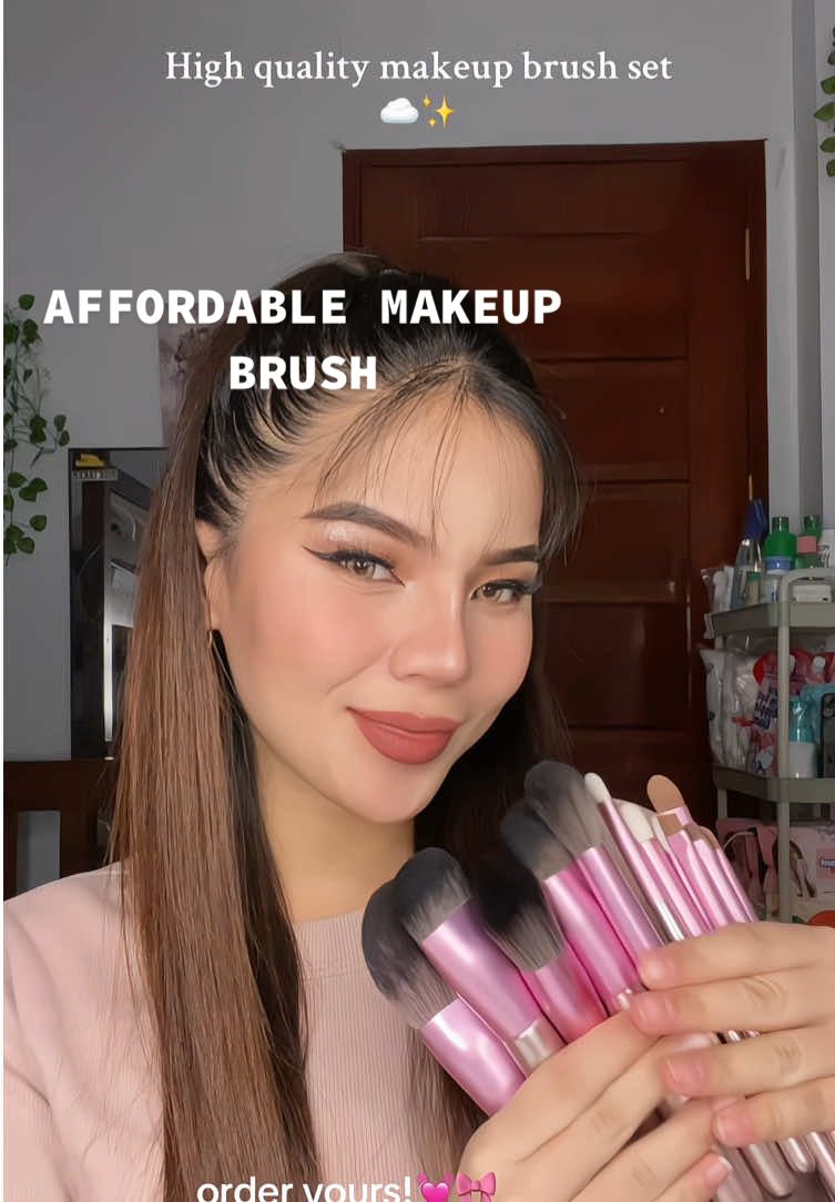 Happy Skin 12pcs Brush !! 🤍 #fyp #makeup #brush 
