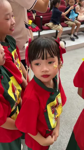 Con đến như món quà tuyệt vời nhất mà cuộc đời ban tặng cho mẹ. #cherry_berry🍒 #giadinhbaton20222 #thimoon #cherryannhien 