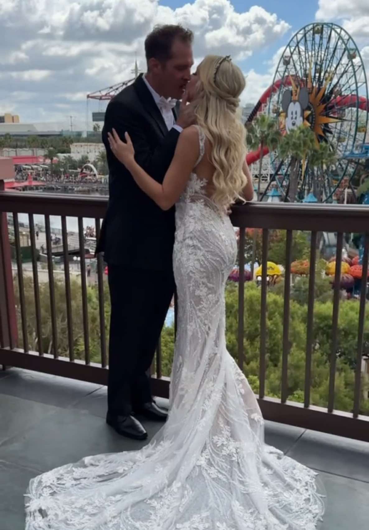 POV: Ever since I was little, I dreamed of getting married on the Incredicoaster… and these ended up being our actual wedding views 🤩🏰💫 @Matt  None of this could have happened without the dream team combo of Disney Fairytale Weddings and @Las Vegas Wedding Planner ✨🤍 Truly a real-life happily ever after with our Disney wedding #disneywedding #disneybride #disneyparks #weddingtiktok #dca 
