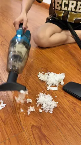 Máy hút bụi không dây kèm lõi lọc thay thế #mayhutbuicamtay #mayhutbuikhongday #mayhutbui #xuhuong #trachanh89 