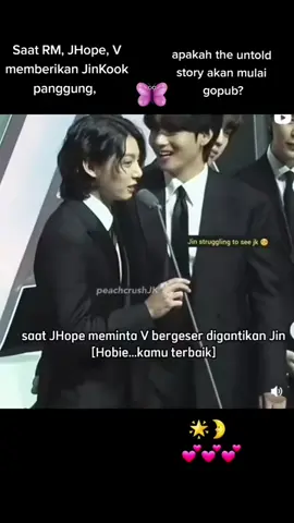 Flashback 2022, tahunnya JinKook ugal ugalan memperlihatan perasaan cintanya ke ARMY dan didukung oleh semua member..sebelum pergi wamil Jin benar benar memperlihatkan rasa cinta nya kepada JK..suka banget sm JinKook ditahun ini..💜❤🐰🐹❤💜#jinkook #kookjin #bangtan #AbjkMRstY #kimseokjin 