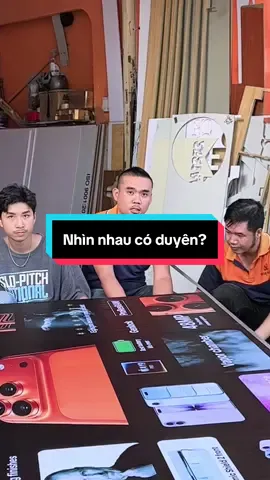 Nhìn mình hay nhìn iphone 17 promax nhỉ? #banghieu #giaitri #quangcao 