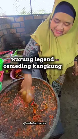 warung didin jaya compreng kec widang kab tuban sambel mentah cemeding kangkung muantep lorr,seger bikin gagal diet  #kulinertubanjatim #kulinercomprengtuban #comprengtuban #warungenakviraltuban #tuban24jam 
