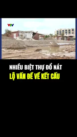 ⚠️BIỆT THỰ ĐỔ SẬP: MÓNG KHÔNG CỌC, TƯỜNG KHÔNG TRỤ  Hàng loạt căn biệt thự giá trị từ vài tỷ cho đến hàng chục tỷ đồng bị đổ sập ở Hà Tĩnh... đang đặt ra câu hỏi là do bão mạnh, do chất lượng công trình, do thiết kế hay còn vì lý do nào khác. #TikTokAwardsVN #kientiger #viral #bietthu #batdongsan 