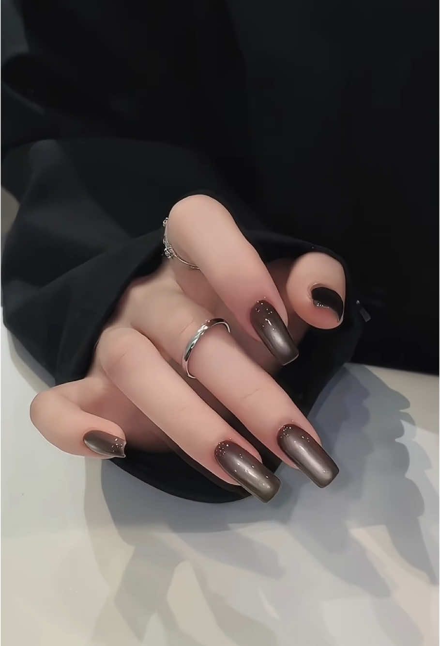 กาวตาแมวดํา🖤🖤🖤 #สีทาเล็บ#สีทาเล็บเจล#สีเล็บเจล#ยาทาเล็บ#สีเจล#สีเจลทาเล็บ#เล็บ#เจล#สีเจลทาเล็บ#กาวติดเล็บ #กาวติดเล็บปลอม #กาวต่อเล็บ #กาวติดเล็บแบบไม่อบ #ใช้ดีบอกต่อ#nailtutorial #nailart #cateyenails #fyp