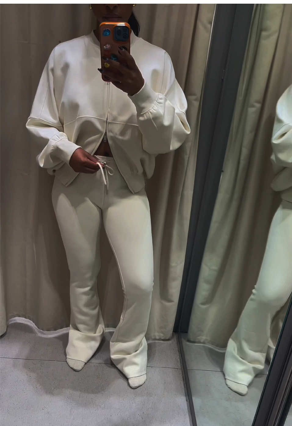 VLOGTOBER DAY 8 ZARA TRY ON! WHAT DO YOU THINK I LEFT WITH? #zarafinds#vlogtober#zara#tryonhaul#fyp
