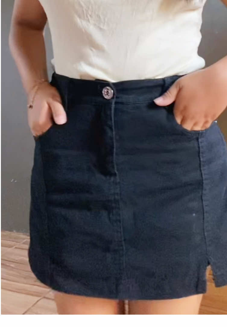 denim skort #skort #denim #denimskort #miniskirt 