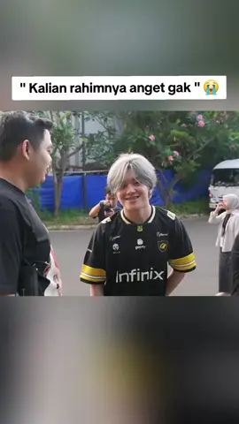 mengingat kepolosan kairi ketika di kerjain R7 🤣🤣 #r7 #rrqr7tatsumaki #kairi #onickairi #Vlog 