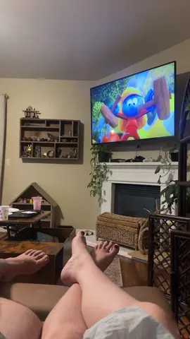 She’s just standing here like 🧍🏼‍♀️