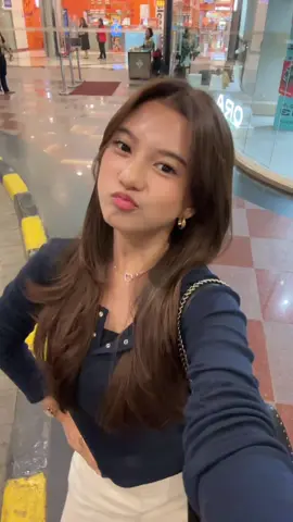 new hair? NEW MEE ☝🏻😗