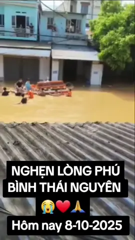 #duet cùng @PHÁP NGUYỄN một đám tang giữa mùa mưa lũ  #thainguyen 