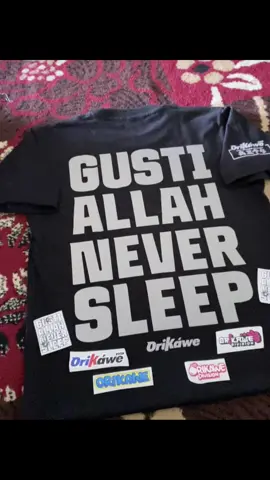 Masih Ready Stock Cuy🤩🔥 T-Shirt Gusti Allah Never Sleep Reflektif Menyala Original ORIKAWE DVSN, Free Sticker Setiap Pembeliannya, Mumoung Bentar Lagi Promo 10.10 Buruan Gasken Cuy Banyak Diskonnya, Order Langsung Di Keranjang Kuning #promomakan1010 #pakeorikawe #gustiallahneversleep #kaosviral #xyzbca 