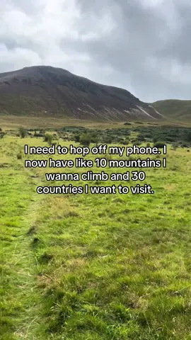 Life’s moving too fast 🥺 #fyp #sidequest #lifestooshort #nature #Hiking 