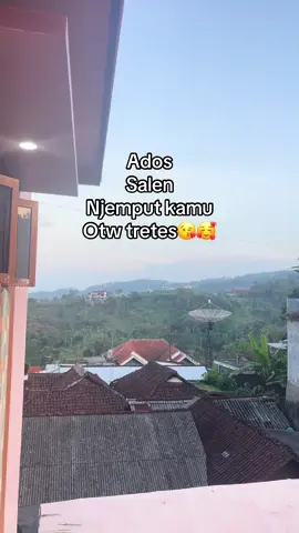 Karaoke 24jam los😛 Booking bisa hubungi ☎️ 085956593765  #villatretes #prigen #karaoke #rumahantretes #view 
