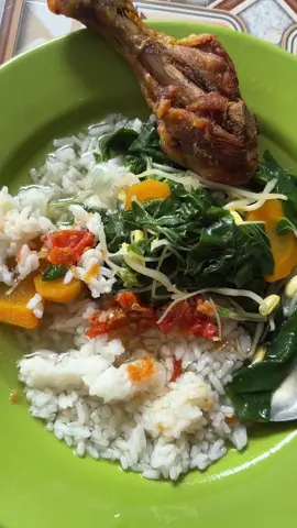 seger tenan nk iki #kulinerindonesia #masakansimple #masakanrumahan #menurumahan #idemasak 