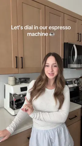 Let’s set up and fail in our espresso machine/ breville! ••••••••••••••••••••••••••••••••••••••••••••••#espresso #coffeetiktok #breville #brevillebaristaexpress #brevillebaristatouch #brevilleespressomachine #dialin #howtosetupabreville how to set up a espresso machine #fyp #foryou #foryoupage #foryourpage #viralvideo #viral #viraltiktok @Breville 