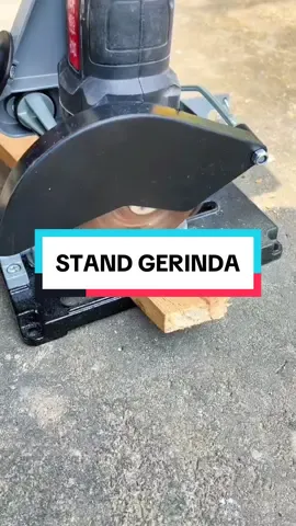 Gerinda makin mantap! 💪 #GerindaCanggih #AlatKerjaPraktis #DudukanGerinda 