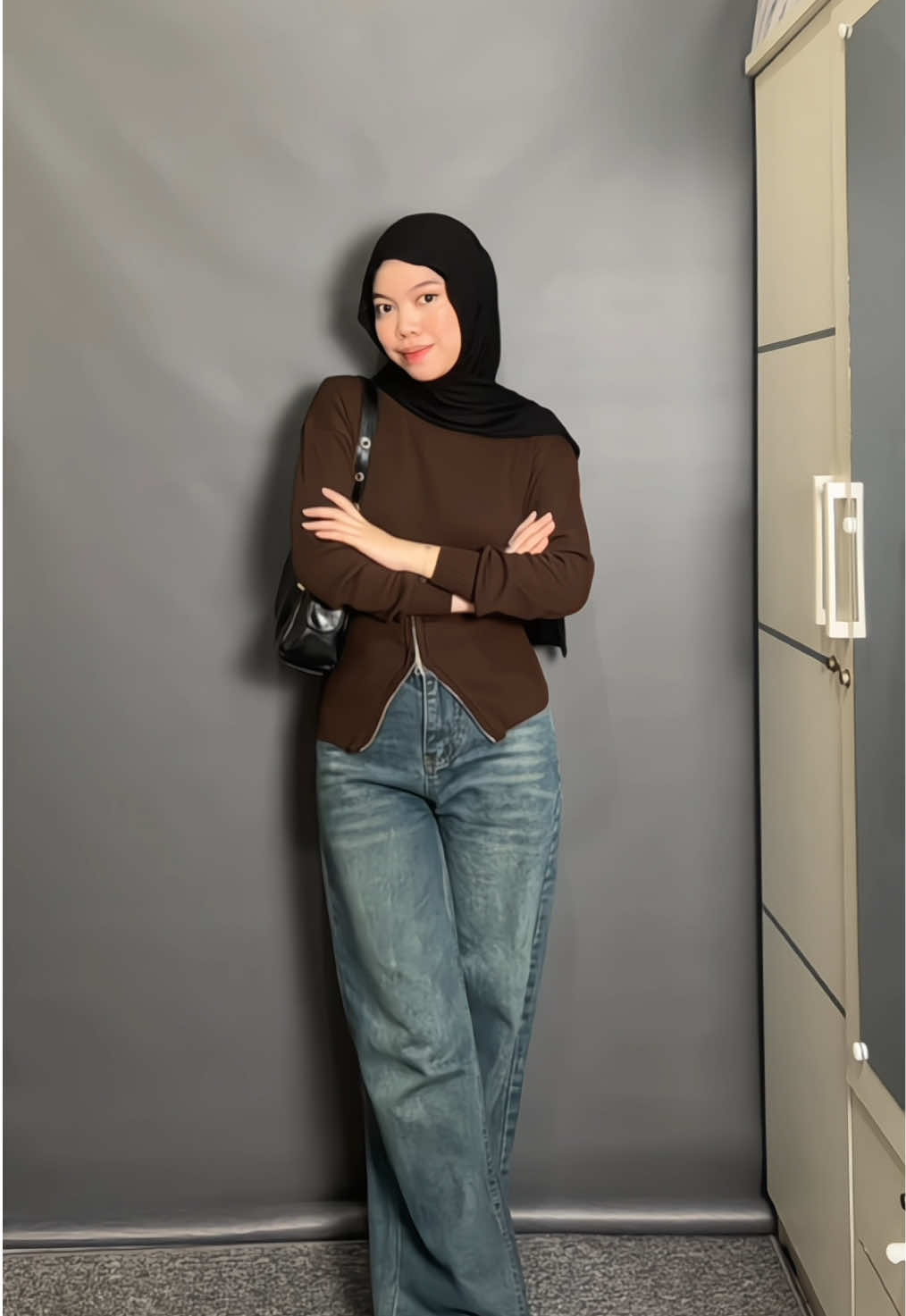 #blousezipper #blousewanita #blouserajut #outfitideas #outfitinspo 