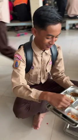Lapar bnr hudh jr😭#pyppppppppppppppppppp #apajakoo🤙 #pyppppppppppppppppppp #mbg #makanangeratis