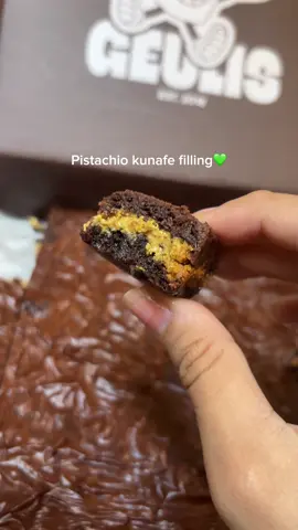@BakedByGeulis Kenapa baru cobain sekarang ya enak sekaliii 💚🤎 
