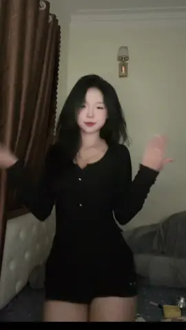 Buồn cười vc