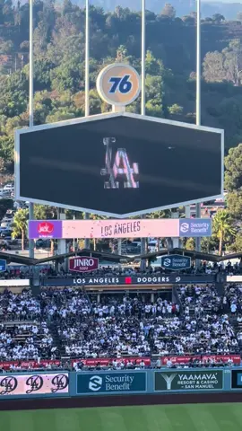 Dodger Stadium. LAD vs SFG.   20sep,2025  Starting Lineup #dodgers #dodgerstadium #kershaw #claytonkershaw #shoheiohtani #mookiebetts #betts #freeman #ohtani #freddyfreeman #teoscarhernández #teoscarhernandez #startinglineup 