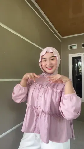 secantik ini blouse nyaa😖@Orimoza_OfficialShop💗