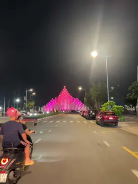 Tháp Tam Thắng - Vũng Tàu lên đèn cũng lung linh lắm nhaaaa  #thaptamthang #vungtau #viral #vungtaubeach 