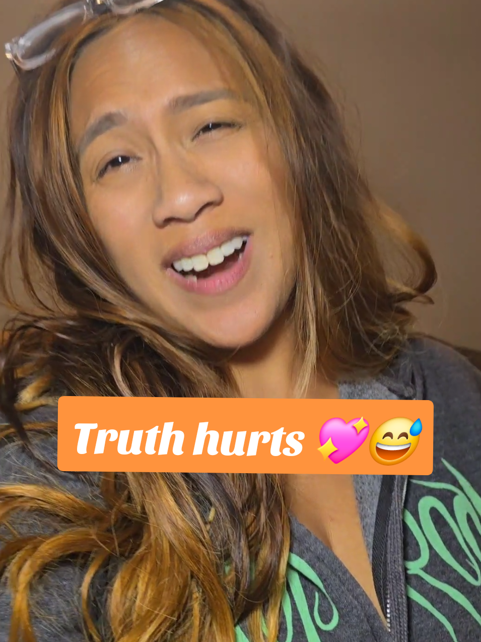 “👀 Not trying to be that friend… but if your hormones or gut are throwing things off down there, Jarrow Fem-Dophilus Ultra is the move 💖 Supports vaginal balance, odor control, immune health, and UTI defense — all from the inside out. @Jarrow Formulas #femininewellness #probioticsforwomen #womenshealthtips #guthealthtiktok #womensprobiotics 