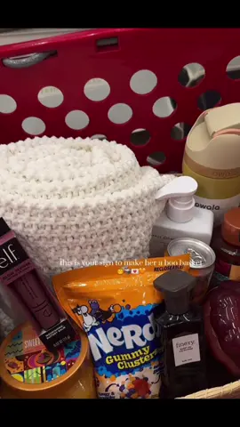 #spookybasketideas #boobasket #fallaesthetic #targetfinds #spookyseason 