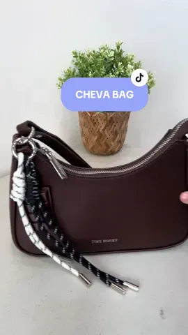 New aesthetic bag, Cheva bag with choco bagcharm🍫🤎#sf#PromoGuncang1010 #GajianSale #WIBGAJIAN #fypシ゚ #jimshoneyofficial #jimshoneytangerang 